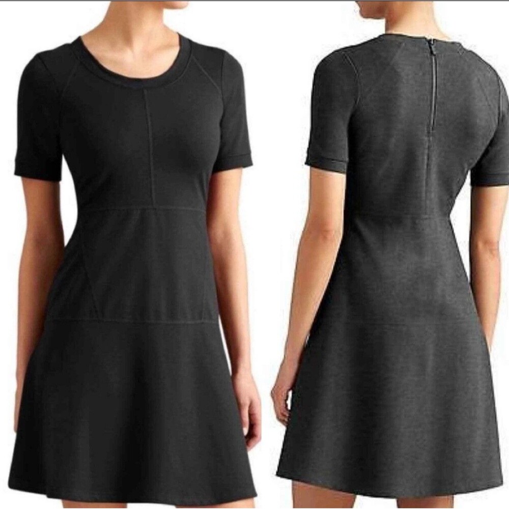 Athleta Women's En Route Black Pointe Short Sleeve Fit & Flare Dress Size Small